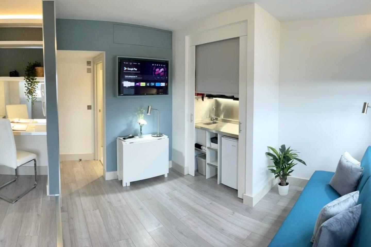 Apt 09 Stylish Studio Steps From Sea & Promenade 브라이턴 외부 사진