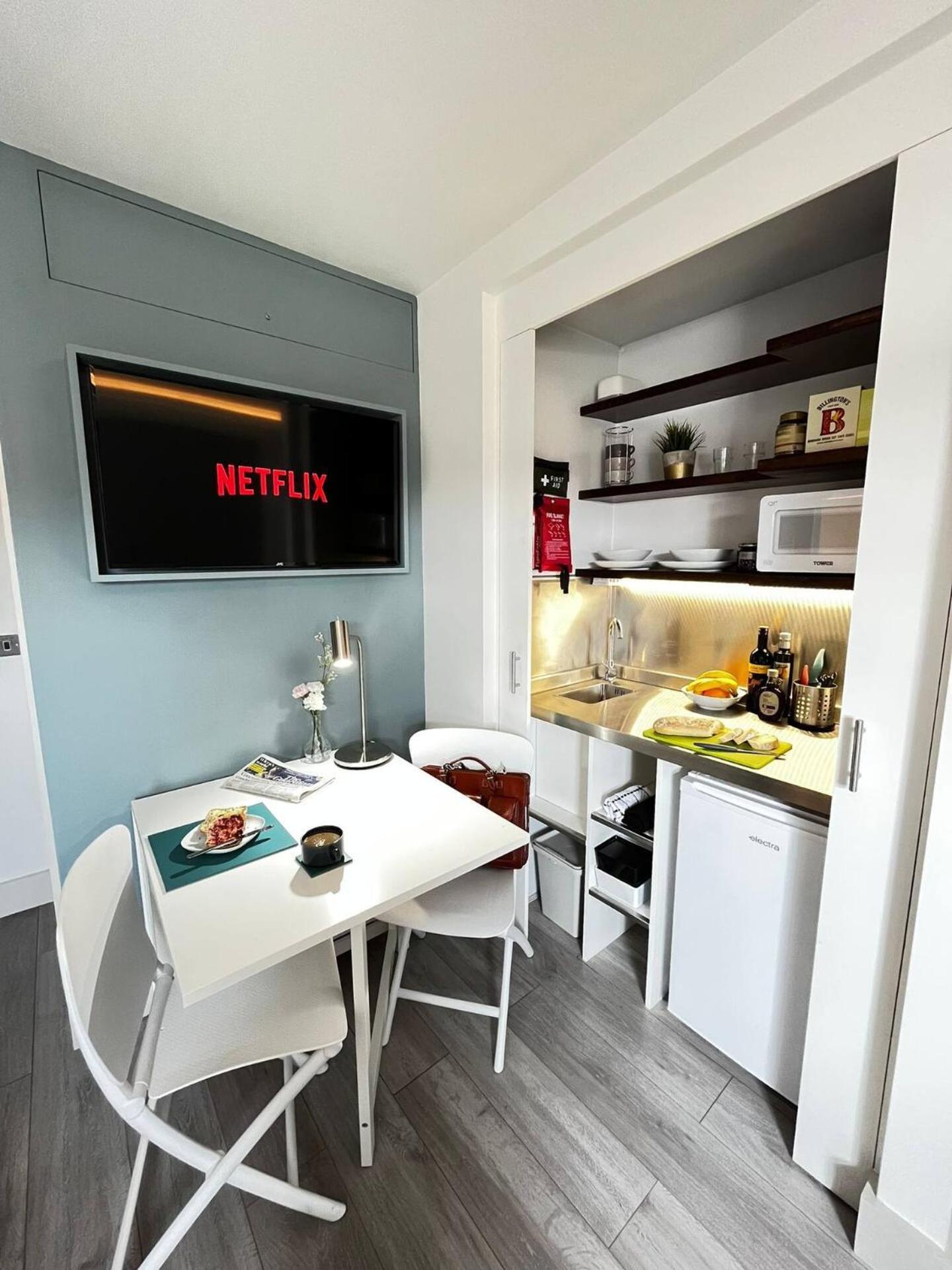 Apt 09 Stylish Studio Steps From Sea & Promenade 브라이턴 외부 사진
