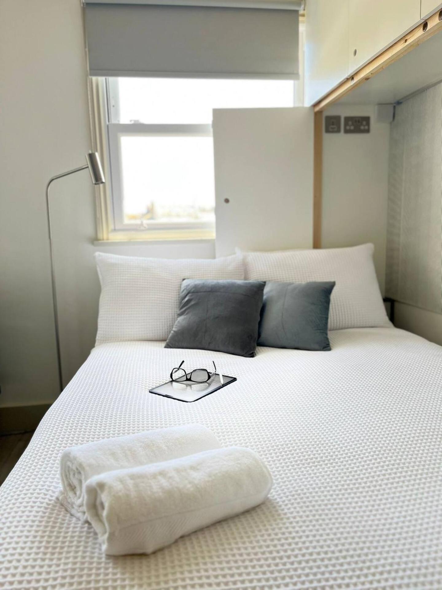 Apt 09 Stylish Studio Steps From Sea & Promenade 브라이턴 외부 사진